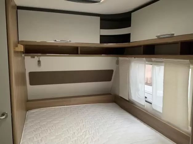 Bürstner Premio 460 TS