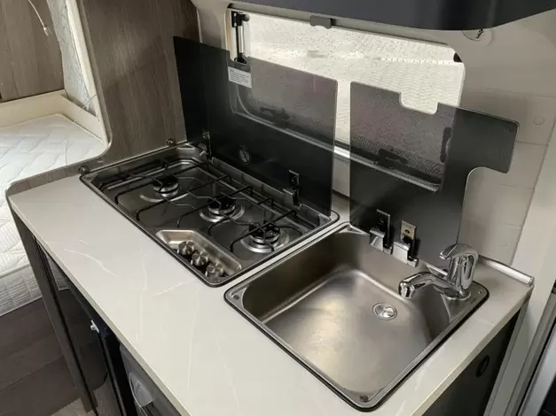 Hobby On Tour 390 SF