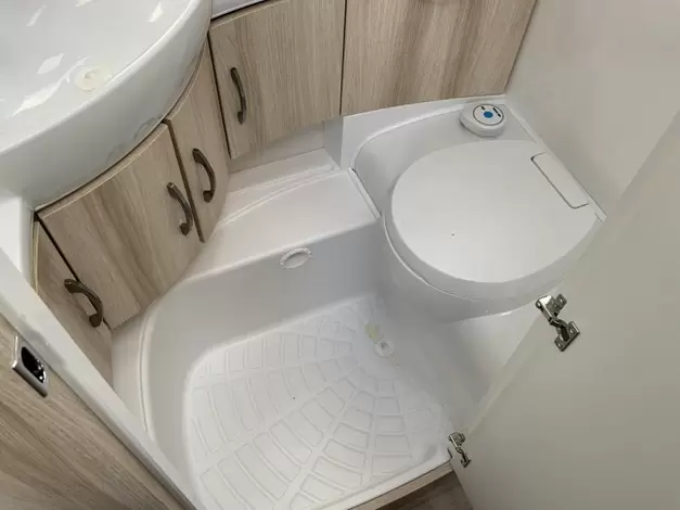 Hobby De Luxe 495 UL