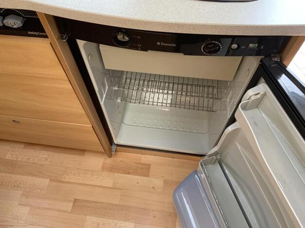 Dethleffs Camper 450 TF
