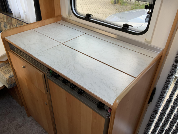 Bürstner Artstep 420 TN mover en voortent (1066677)