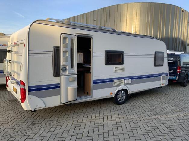 Hobby De Luxe 560 KMFE