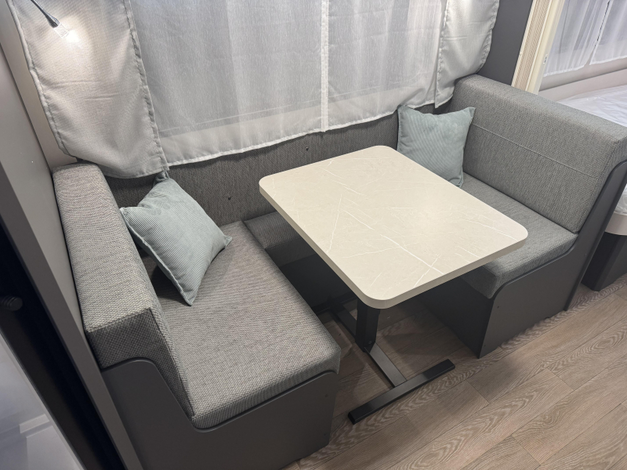 Hobby Excellent 460 SL