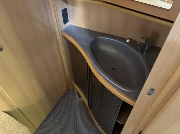 TEC Travel King 390 T