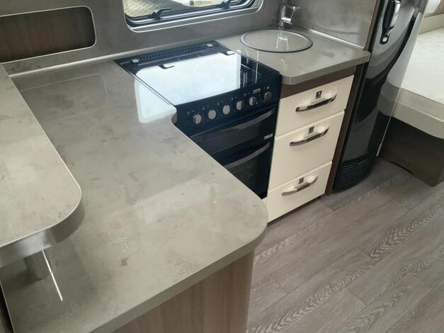 Hobby Prestige 620 CL
