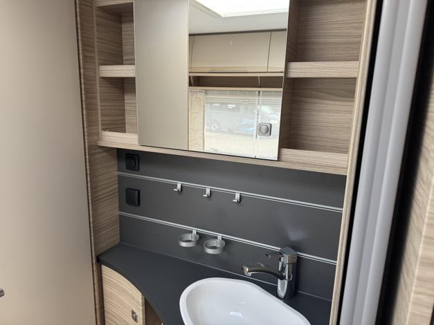 Fendt Bianco Activ 465 SFH