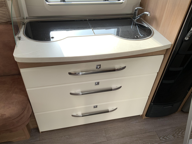 Hobby De Luxe 515 UHK 9 Zondag 22 maart open (1037378)