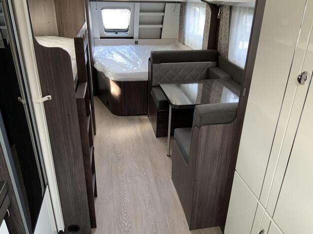 Hobby Prestige 720 UKFE 2e paasdag open