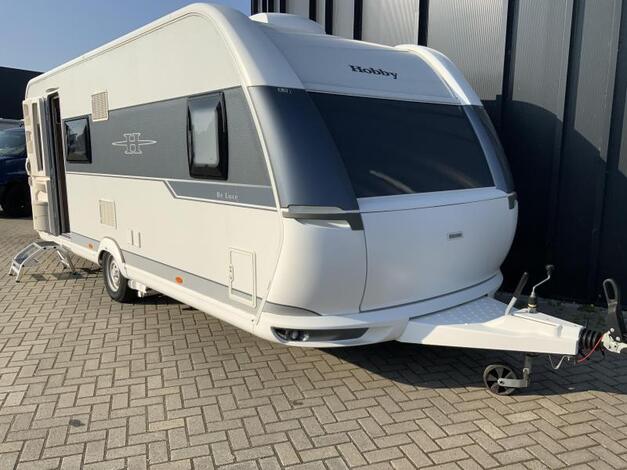 Hobby De Luxe 560 KMFE