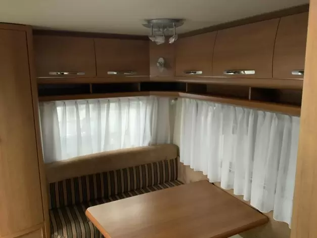 Hobby Excellent 440 SF