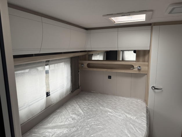 Hobby De Luxe 495 WFB