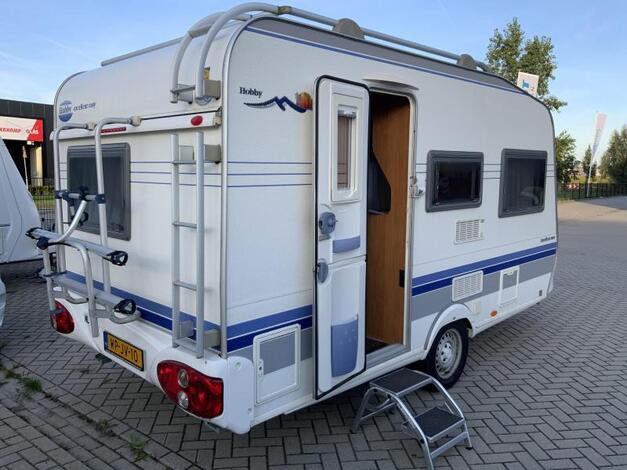 Hobby Excellent 400 SF
