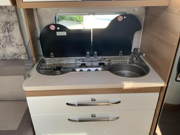 Hobby De Luxe 515 UHK