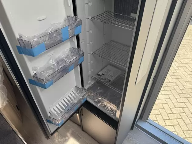 Hobby De Luxe 400 SFE