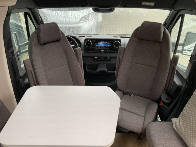 Hymer B-MCT 600 White-Line (1038931)