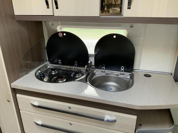 Hobby Prestige 660 WFU