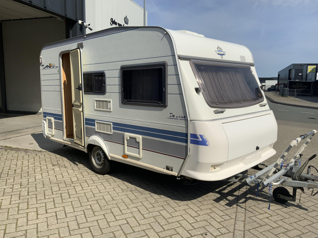 Hobby De Luxe 400 SF (1048100)