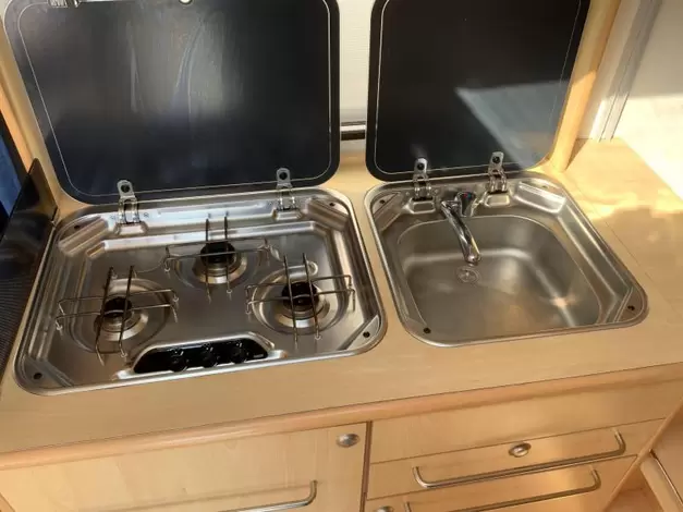 Chateau Calista 450 UHF 9