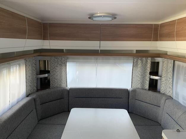 Hobby De Luxe 540 UL
