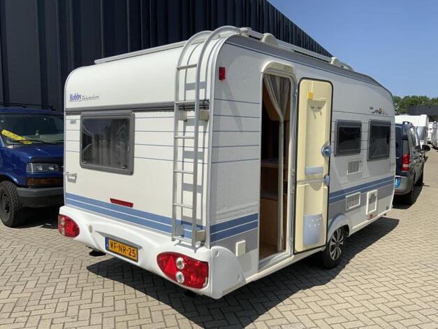 Hobby De Luxe 440 SF