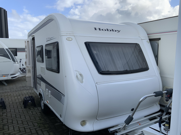 Hobby De Luxe 400 SF (1061572)