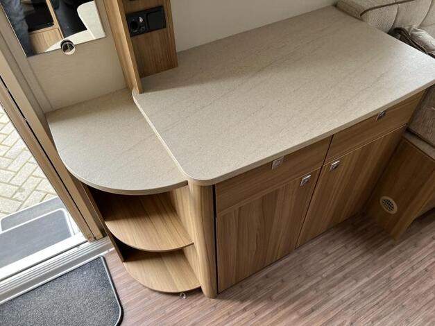 Elddis Avante 462