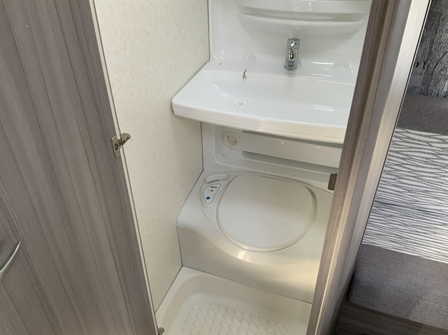 Hobby On Tour 390 SF 9 (1031634)