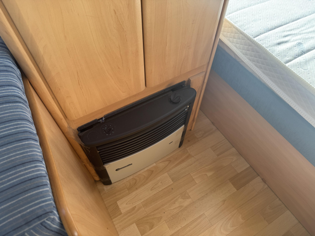 Hobby De luxe Easy 400 SF (1039314)