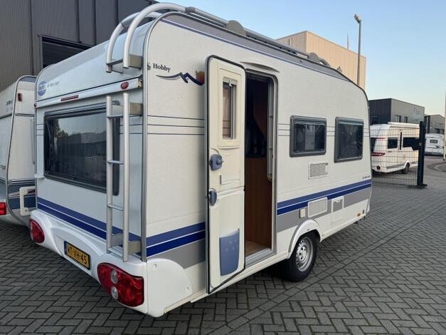Hobby De Luxe 400 KB Hemelvaartsdag open