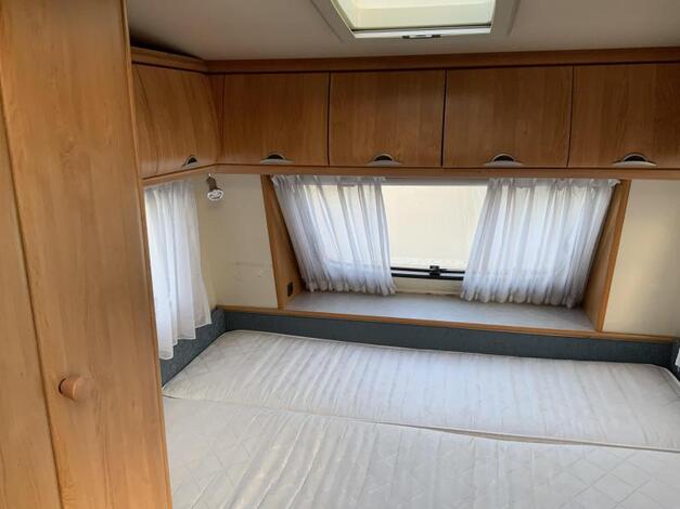 Hobby Excellent 400 SF