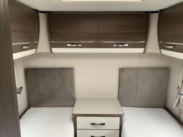 Elddis Affinity 574 Hemelvaartsdag open