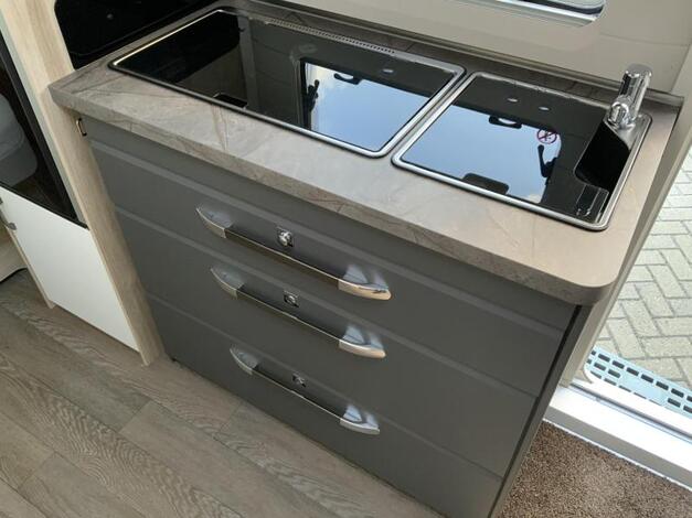 Hobby De Luxe 495 UL 2e paasdag open