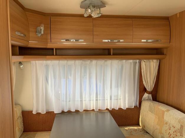Hobby De Luxe 440 SF