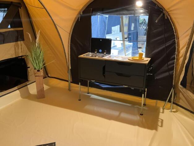 Cabanon Mercury  Hemelvaartsdag open