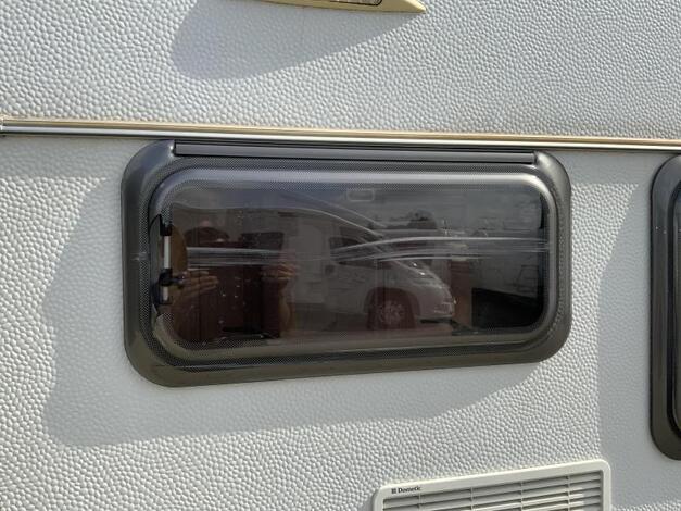 Adria Aviva Lite 370 CP
