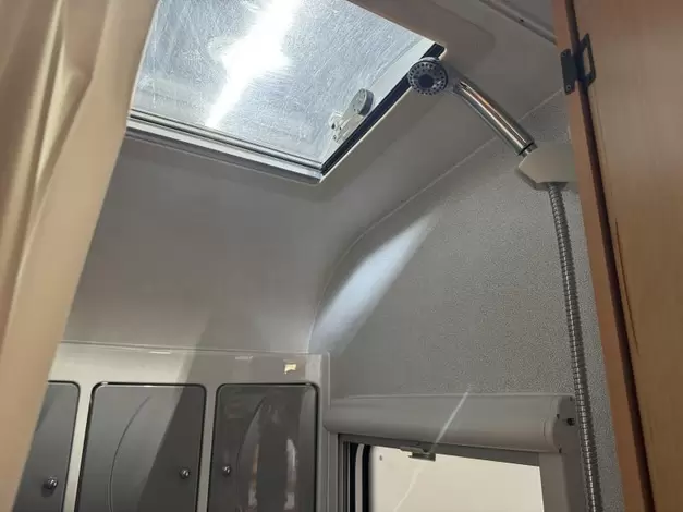 TEC Travel King 390 T