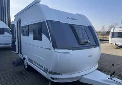 Hobby On Tour 390 SF Zondag 8 maart open