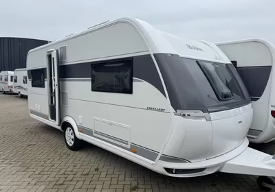 Hobby Excellent 560 CFE Zondag 8 februari open