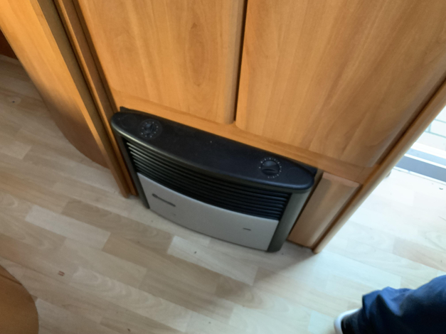 Hobby De luxe Easy 460 UFE Zondag 8 maart open (1032280)