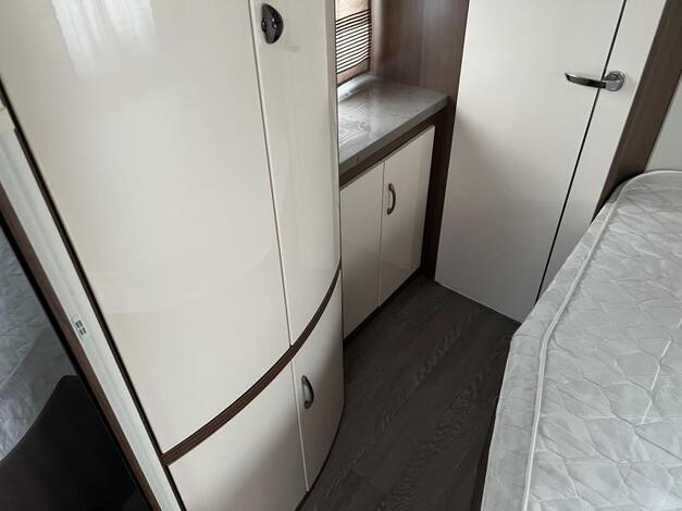 Hobby Prestige 720 KWFU