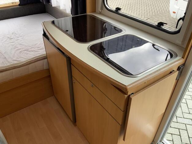 Beyerland Vitesse 400 DX Unico Verona luifel