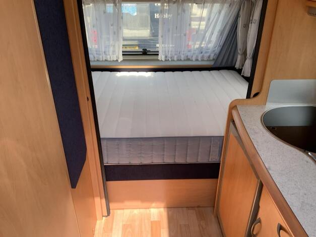 Hobby De Luxe 440 SF