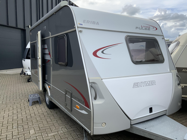 Eriba Living Pulse 465 Met lichte hagelschade. (1059177)