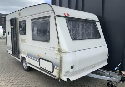 Adria Forma 4152