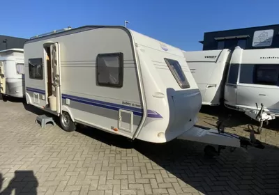 Hobby De Luxe 460 UFE Zondag 8 februari open