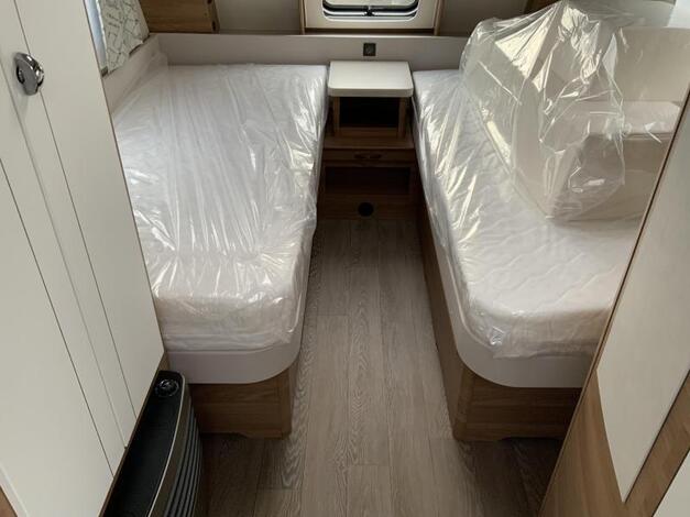 Hobby De Luxe 515 UHL
