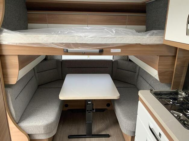 Hobby De Luxe 515 UHL