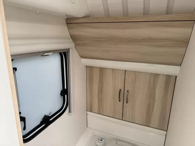 Hobby De Luxe 460 UFE