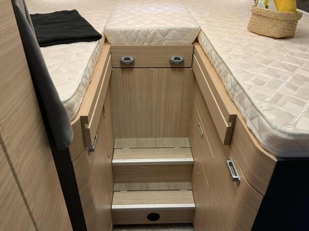 Hobby Optima De Luxe  T75 HGE