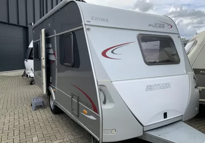 Eriba Living Pulse 465 Met lichte hagelschade.